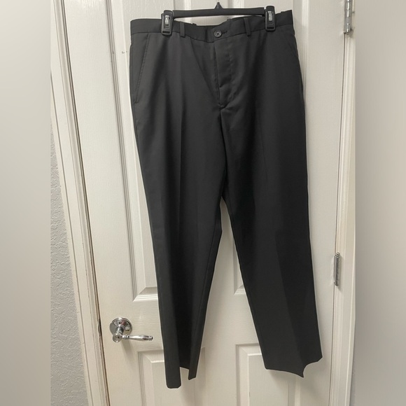 Perry Ellis Black Dress Slacks Size 34 X 30 Business Casual EUC - Picture 1 of 7